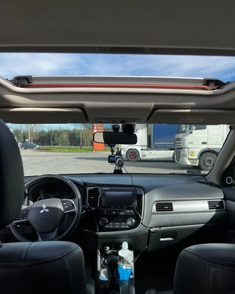 Mitsubishi Outlander cena 49650 przebieg: 141000, rok produkcji 2013 z Wieruszów małe 79